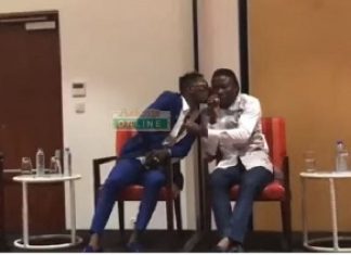 Shatta Wale quotes bible verse to support why he kissed Stonebwoy