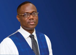 President Of The Apostolic Church Ghana-Apostle Aaron Ami-Narh Advice the Youth and the Church on Financial Liberty