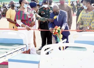Nana Hands Over 10,000 Hospital Beds To MoH