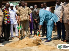 AMA Cut sod for Six Developmental Projects